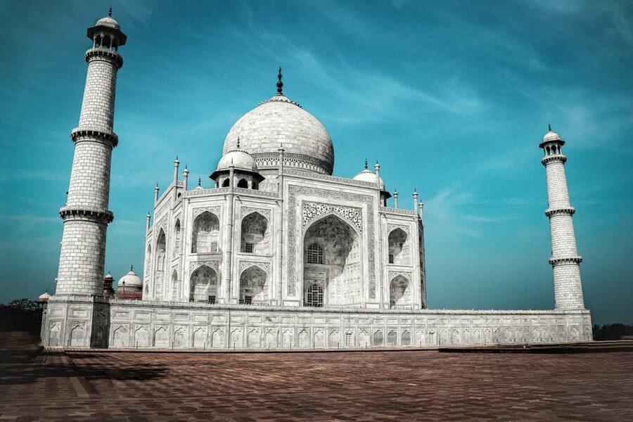 Delhi: All-Inclusive Day trip Taj Mahal with Elephant SOS - Lunch between the monuments and the sanctuary