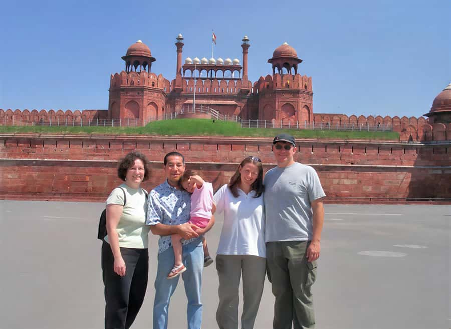 Delhi: Old and New Delhi Private Tour with Red Fort Inside - Guides, language, and the human side