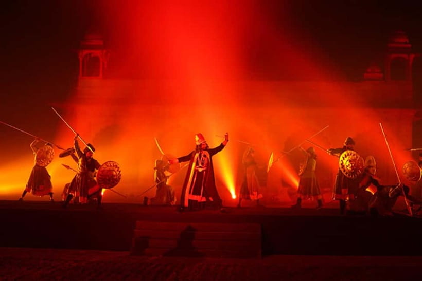 Delhi: Red Fort Light and Sound Show Guided Tour - Key points at a glance