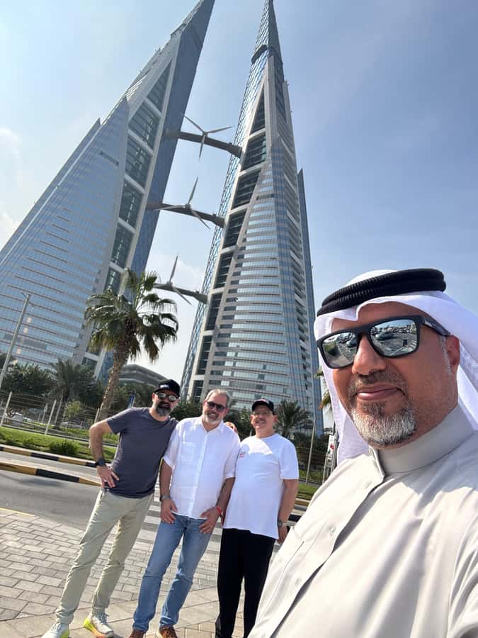 Discover Bahrain: Private Guided City Tour with Lunch - Bab Al Bahrain and the Manama Souq