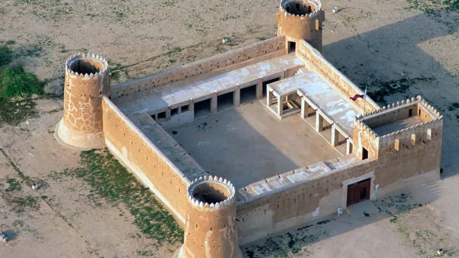 Doha: Private North Qatar Tour, Mangroves, & Zubara Fort - Zakheera Beach and the northern coast