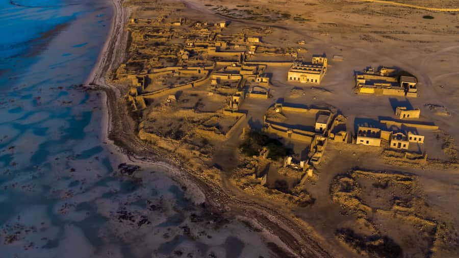 Doha: Private North Qatar Tour, Mangroves, & Zubara Fort - Al Zubara Fort and Qatar’s coastal defense