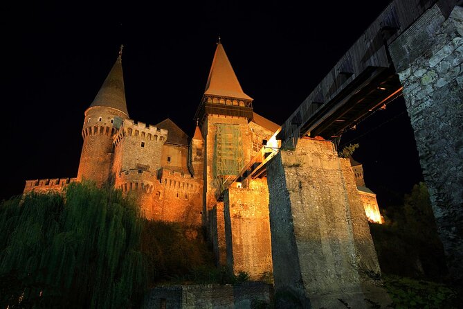 Dracula beyond the legend: 8-day private tour in Transilvania - Days 1 and 2: Bucharest, Târgoviște, and the old princely world