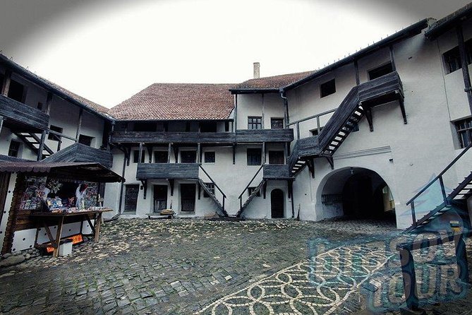 Dracula Castle, Peles Castle and Rasnov Fortress from Brasov - Peles Castle, the royal opening act