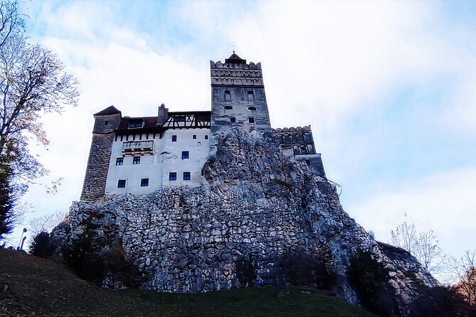 Dracula's Castle - Private Tour with Peleș Castle and Brașov city - Peleș Castle and its royal rooms