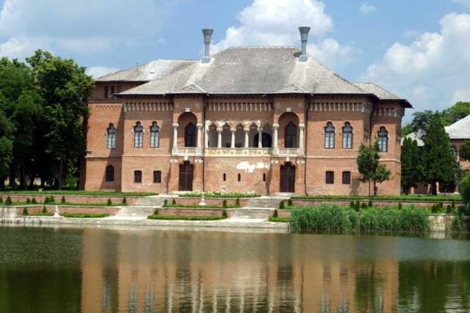 Dracula's Tomb and Mogosoaia Palace, Private Tour from Bucharest - What the private format changes