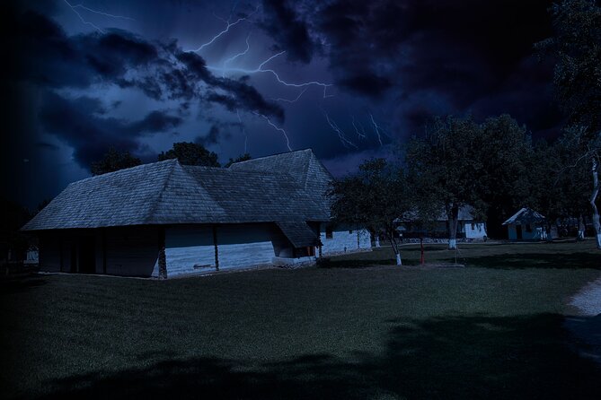 Dracula’s Tour – Vampires, Ghosts and Haunted Places in Bran - Bran Cross and customs tell darker local tales