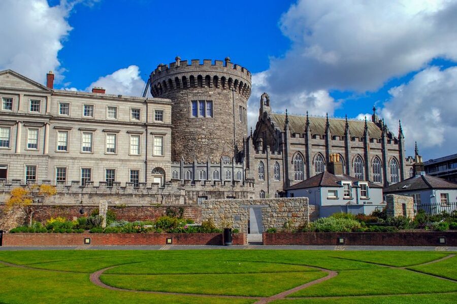 Dublin: Fast-Track Book of Kells Ticket & Dublin Castle Tour - Is $90 a fair price?