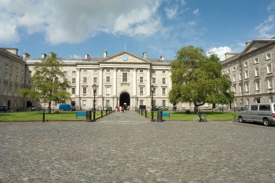 Dublin: Fast-Track Book of Kells Ticket & Dublin Castle Tour - Who will enjoy this Dublin tour most?