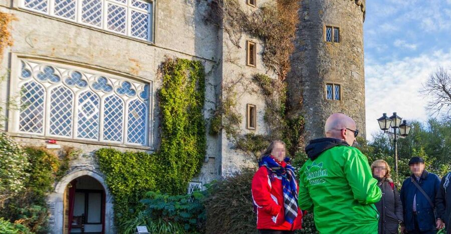 Dublin: Full-Day Howth and Malahide Castle Tour - Why this Dublin Bay day trip works
