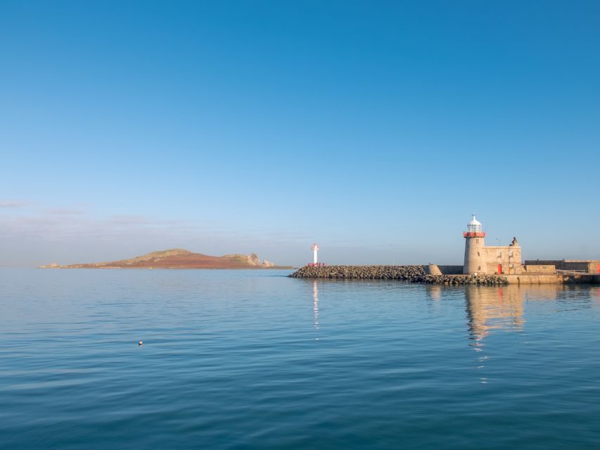 Dublin: Full-Day Howth and Malahide Castle Tour - Howth Summit and the walk to the village