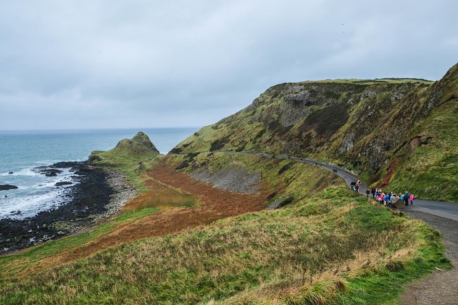 Dublin to Belfast Black Cab, Dunluce Castle and Giant's Causeway - The early departure from Dublin