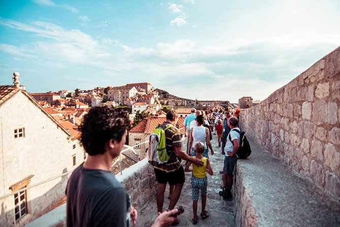 Dubrovnik: Ancient City Walls & Wars Walking Tour - Key points to know before booking