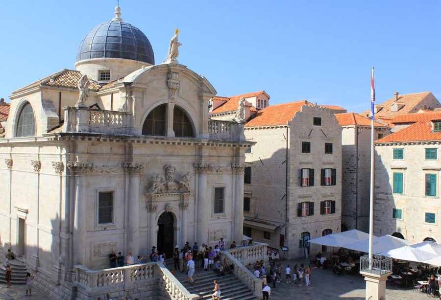 Dubrovnik: Cable Car, Walking Tour and City Walls Combo - What you see inside the stone walls