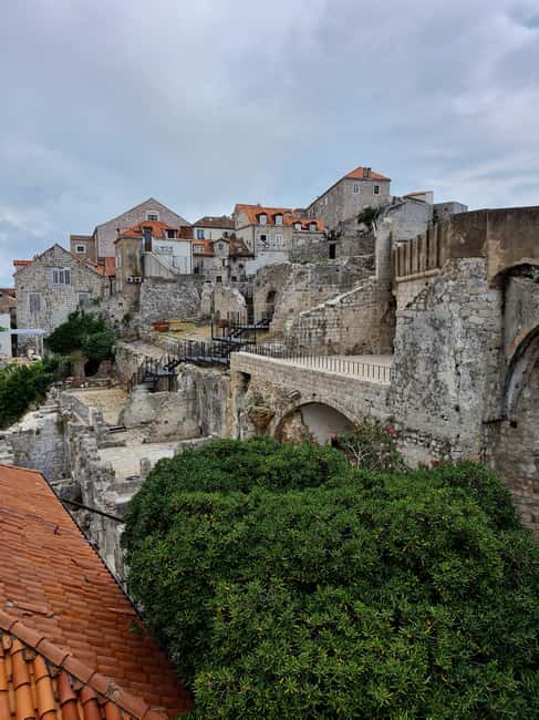Dubrovnik:City Walls & Old Town 2 in 1 Walking Tour - What the $282 price really buys you