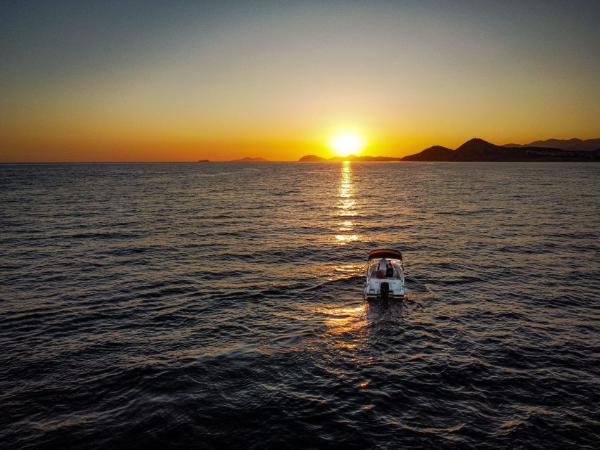 Dubrovnik: Sunset Tour With Panorama Of City Walls - Meeting the boat near the Old Town harbour