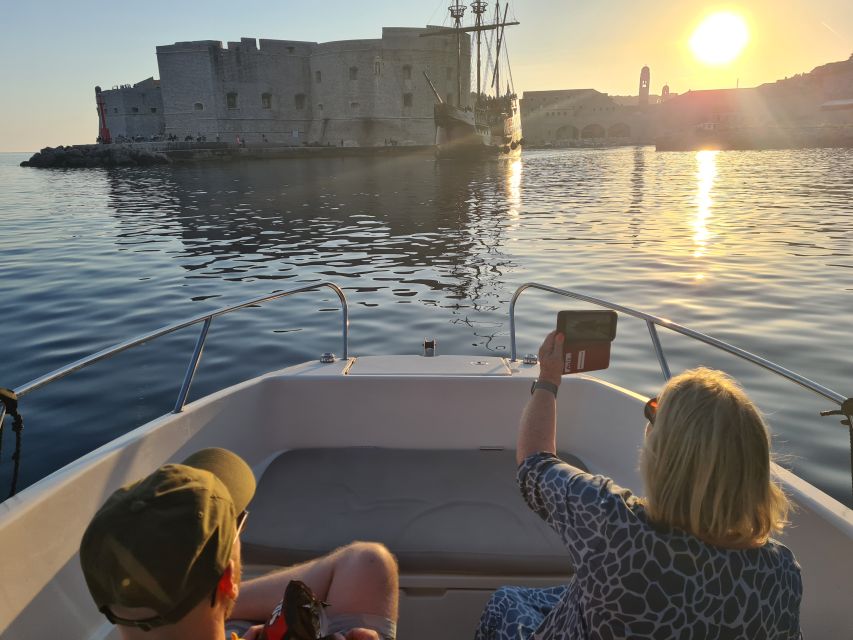Dubrovnik: Sunset Tour With Panorama Of City Walls - Who will enjoy this short cruise