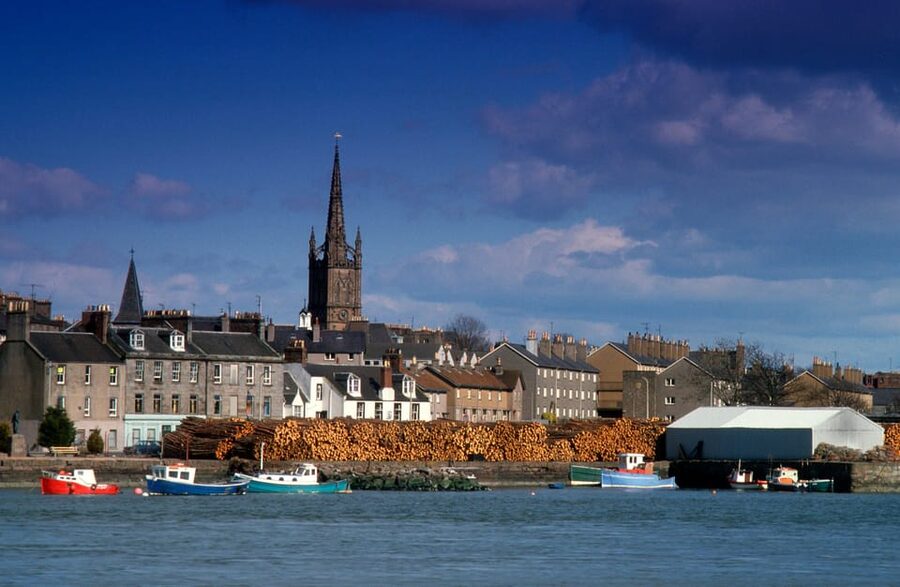 Edinburgh: Aberdeenshire, Balmoral Castle & Northeast Coast - An evening in Aberdeen’s Granite City