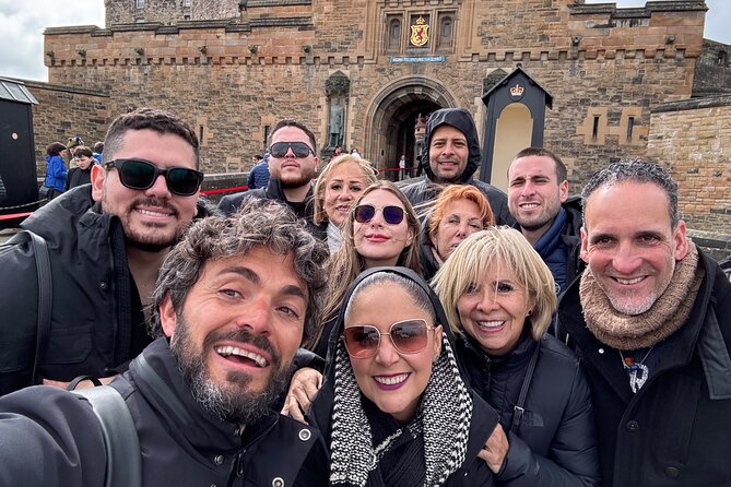 Edinburgh Castle & Royal Mile Walking Tour - Ticket Included - Why this route makes sense in Edinburgh