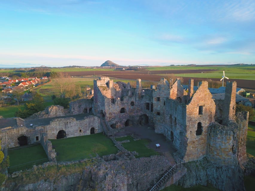 Edinburgh: East Lothian Highlights - North Berwick: lunch, beach time, and a choice of pace
