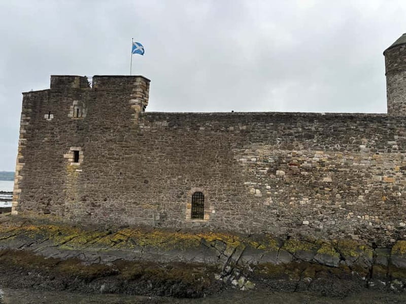 Edinburgh: Highland Cow, Blackness Castle, and Cake Tour - What the five-hour schedule feels like