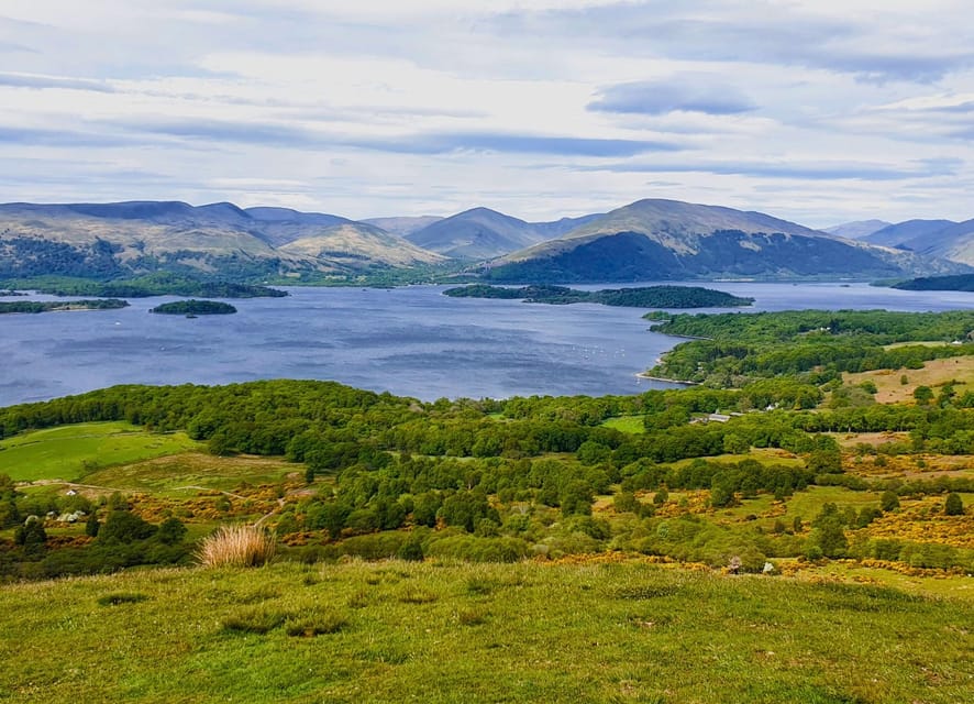Edinburgh: Stirling Castle, Kelpies, Whisky & Highlands Tour - The Kelpies in Falkirk