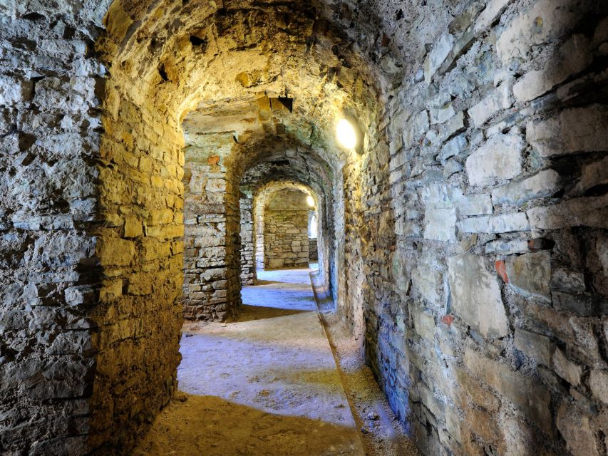 Erfurt: Guided Tour of The Petersberg Citadel - Down into the narrow passageways