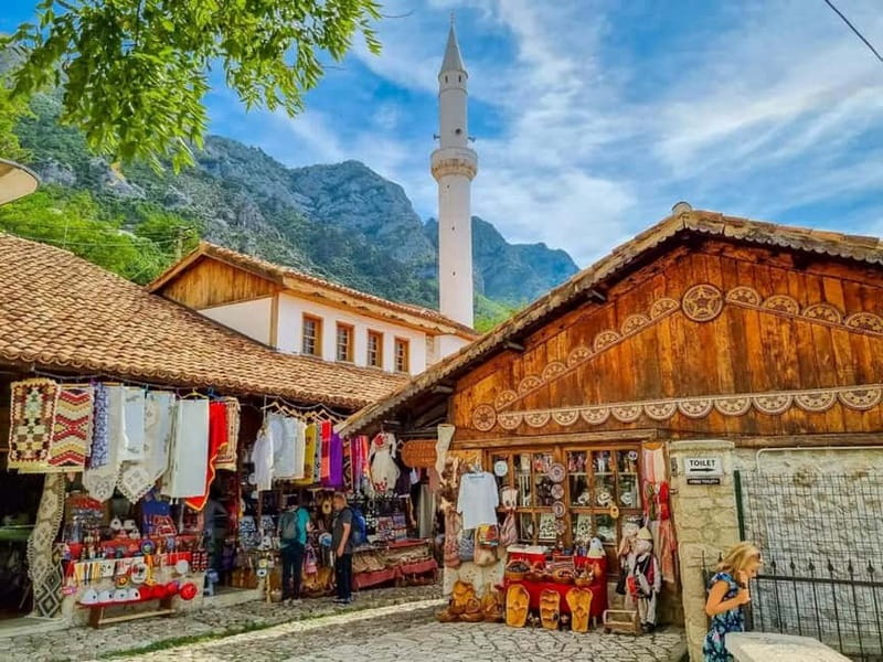 Escape from Tirana, Kruja City, Castle, Old Bazzar - Inside the Scanderbeg Museum