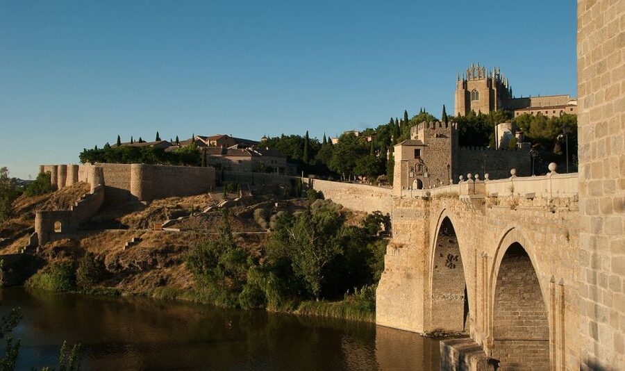 Essential Toledo with Alcázar - What $33 gets you