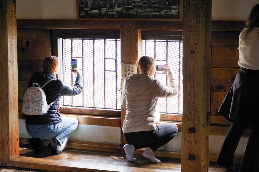 Explore Matsumoto: Castle, Sake & Taste of Local Life - Nakamachi’s old merchant houses