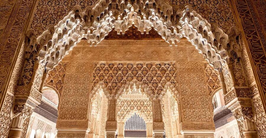 Fast-Track Alhambra & Nasrid Palaces Guided Tour - Key points to know before you book