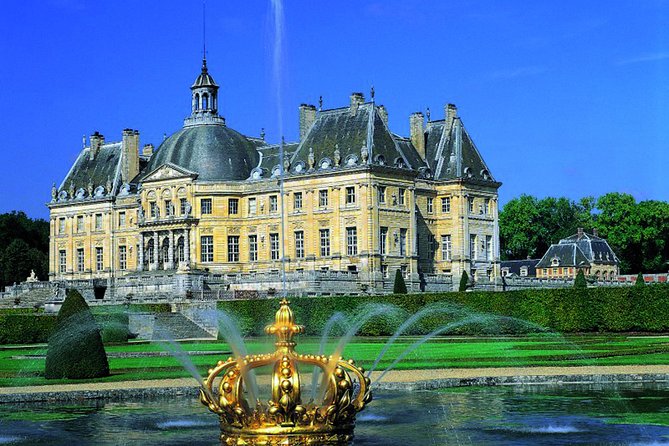 Fontainebleau and Vaux le Vicomte Chateaux Day Trip from Paris - Should You Book the Fontainebleau and Vaux-le-Vicomte Trip?