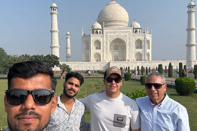 From Agra: Skip-the-Line Taj Mahal & Agra Fort Private Day Tour - What the private car changes