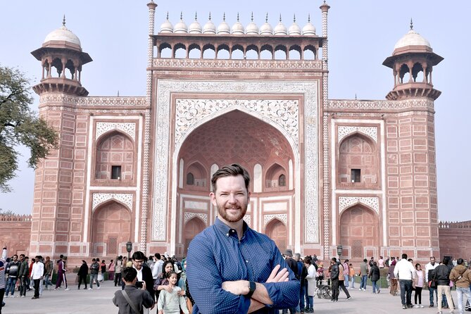 From Agra - Skip the Line: Taj Mahal & Agra Fort Tour by Car - Seeing the Taj Mahal with time to look up