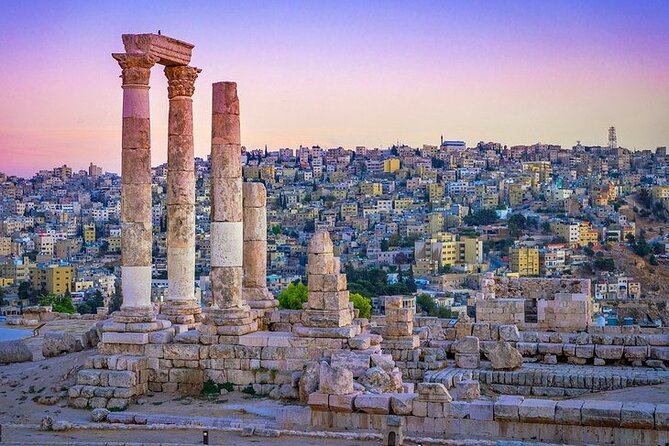 From Amman: Full-Day tour Amman city tour and desert castles - Quseir Amra and its famous setting