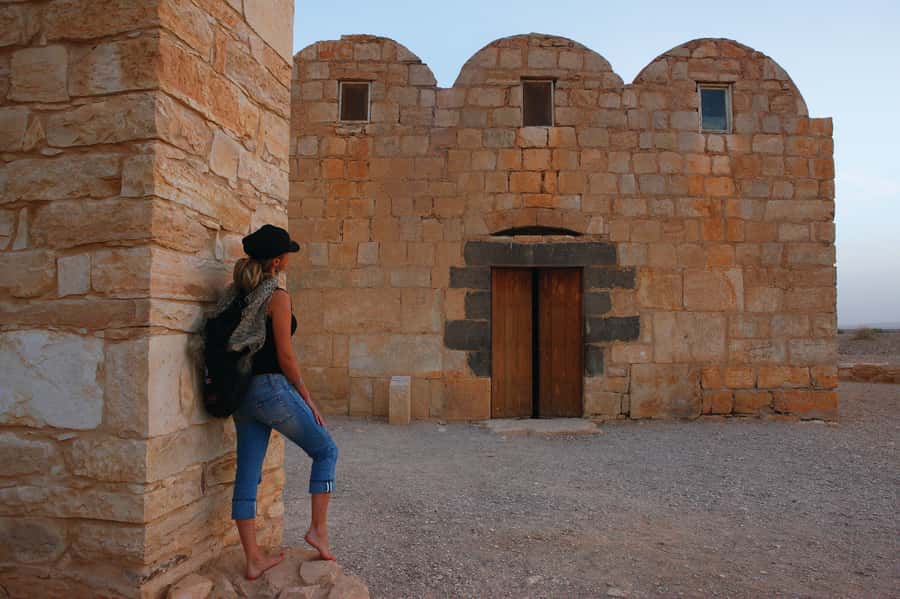 From Amman: Umayyad Desert Castles Tour with Transfer - The ride, the service, and the guiding question
