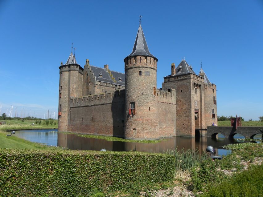 From Amsterdam: Amsterdam Castle Muiderslot Private Tour - Exploring the Medieval Rooms