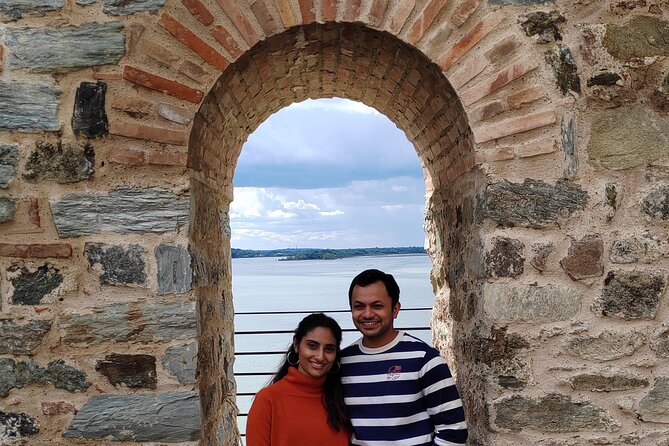 From Belgrade: 3 Danube Fortresses tour - Guide style and the small-group advantage