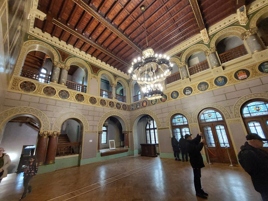 From Brasov: Peles Castle, Bran Castle & Cantacuzino Castle - Who should book this castle tour?