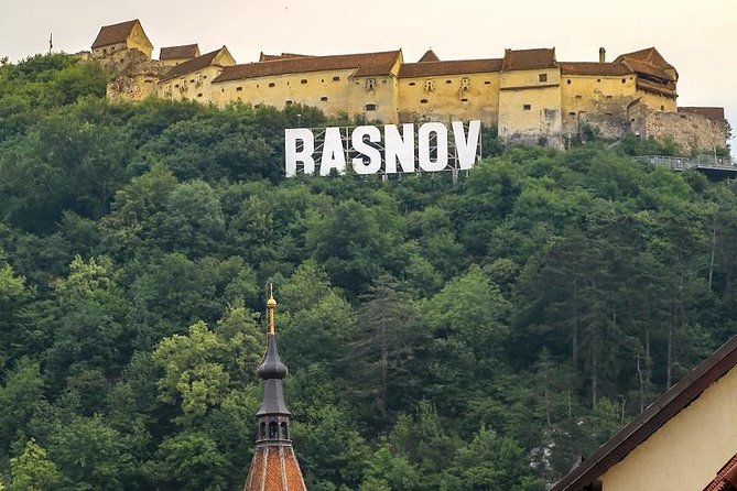 From Brasov: Small-group tour Bran, Rasnov, and Peles Castles - Râșnov: a good viewpoint, but not the old fortress visit