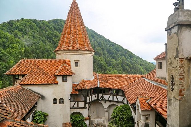 From Brasov: Small-group tour Bran, Rasnov, and Peles Castles - Food, timing, and what to pack