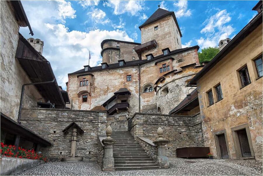 From Bratislava: Dracula Nosferatu - Orava Castle Day Tour - The optional 45-minute cheese-making session