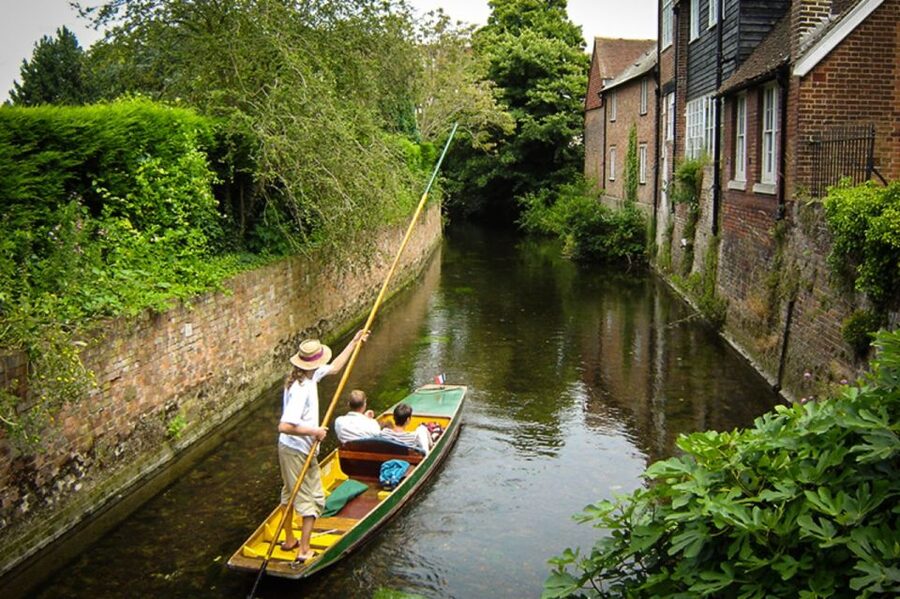 From Brighton: Leeds Castle & Canterbury Full-Day Trip - Tips for getting more from the day