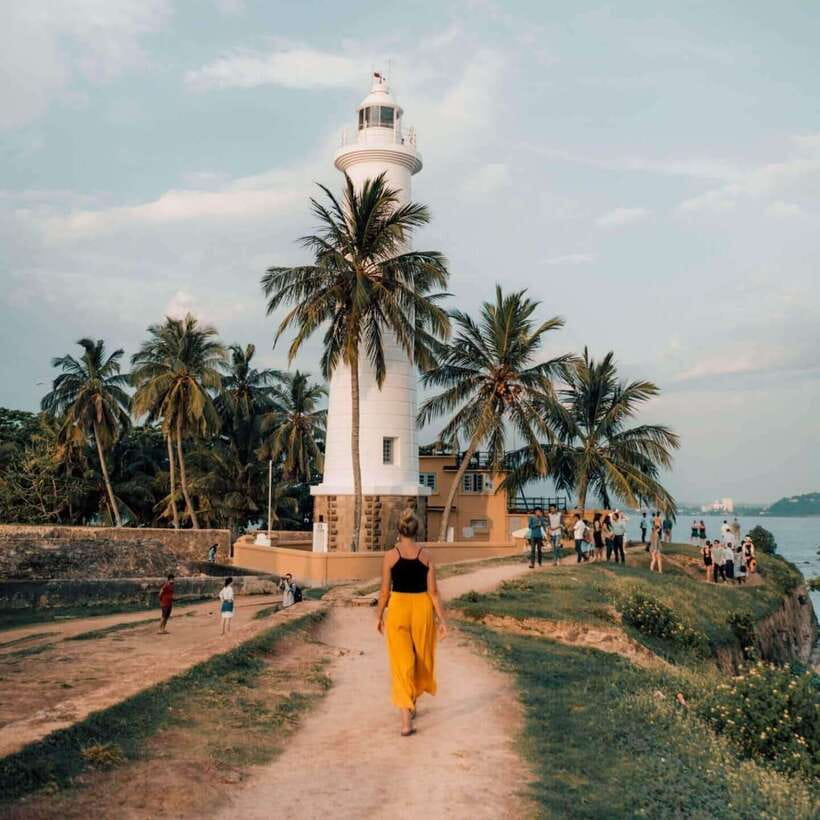 From Colombo to Galle Fort and Jungle Beach Day Trip - Hikkaduwa, turtles, and the limits of the included activities
