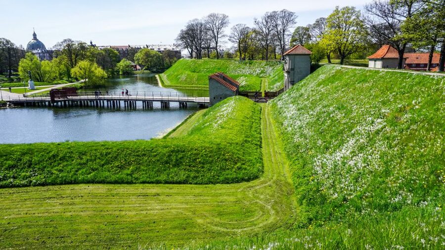 From Copenhagen: 4-hour Private Hamlet Castle Tour - Inside Kronborg’s royal rooms and fortress walls