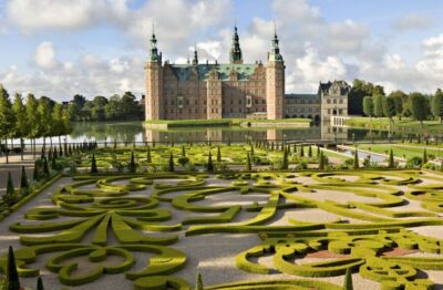 From Copenhagen: Private Frederiksborg Castle Tour