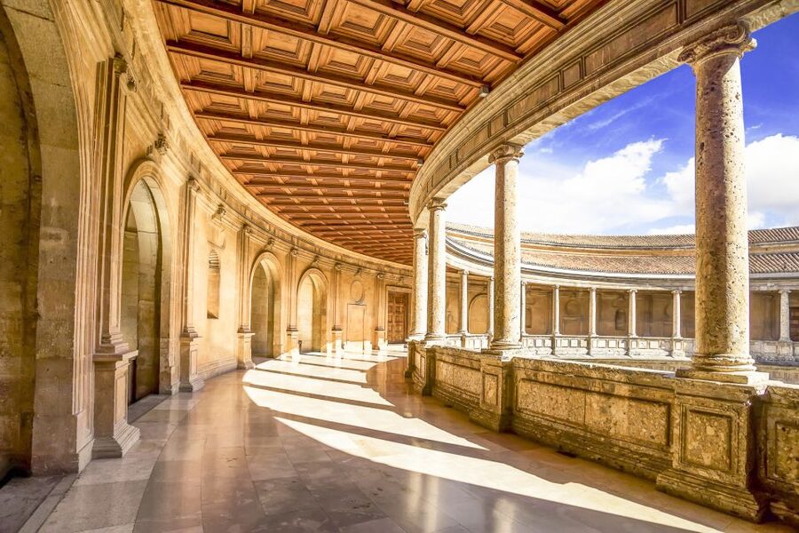 From Costa del Sol: Granada, Alhambra + Nasrid Palaces Tour - A short Granada break before the Alhambra