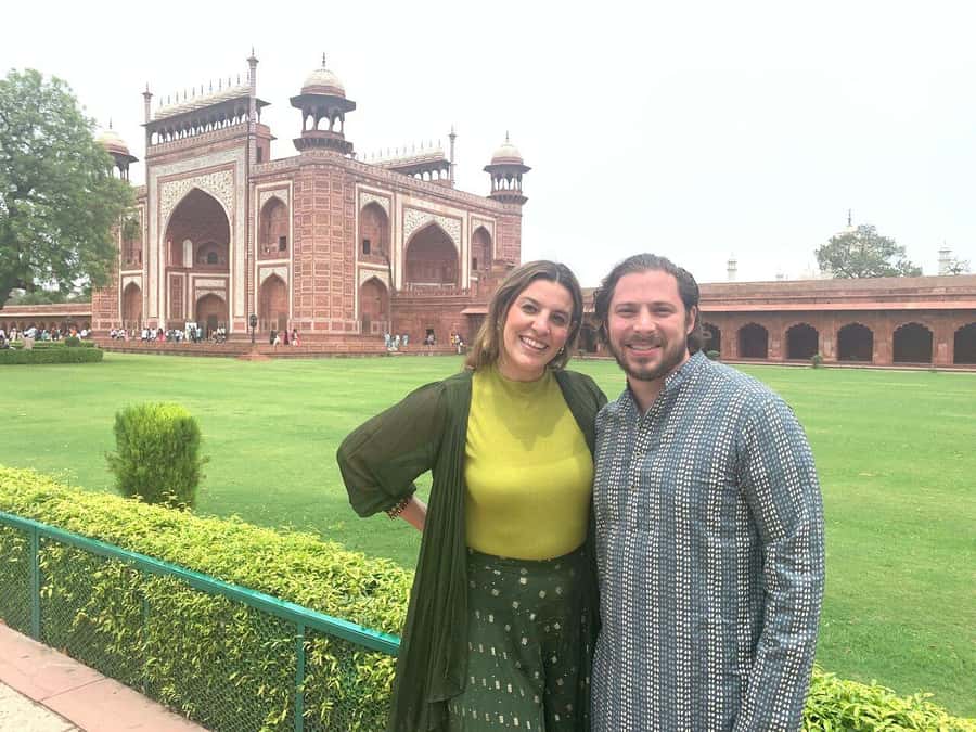 From Delhi: Private Taj Mahal, Agra Fort & Baby Taj Day Tour - Lunch at the Courtyard by Marriott