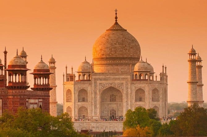 From Delhi: Private Taj Mahal Sunrise Tour with Agra Fort - The three-hour ride from Delhi