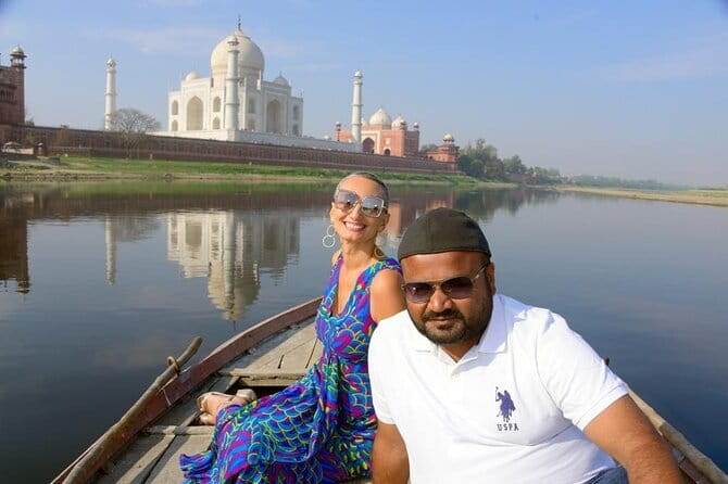 From Delhi: Private Taj Mahal Sunrise Tour with Agra Fort - Breakfast, Bedai Jalebi, and a pause in the day
